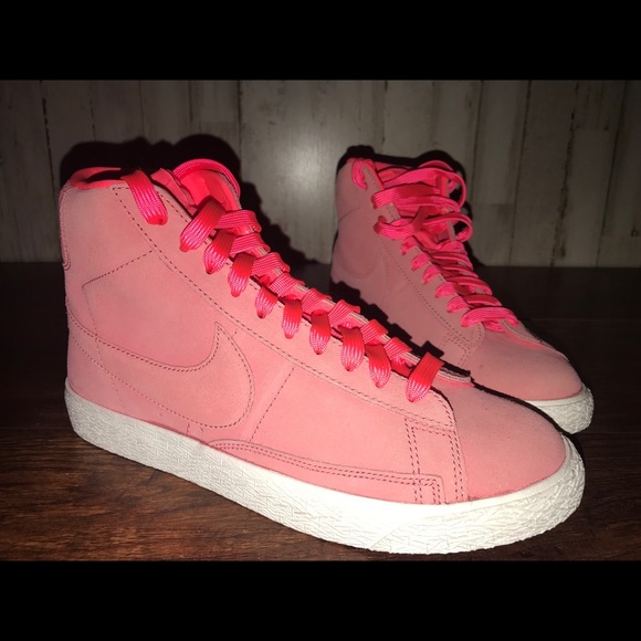 Nike high top sneakers - Picture 2 of 8
